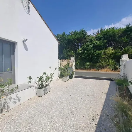 公寓 Cocooning Proche Centre Et Gare De La Rochelle 佩里尼