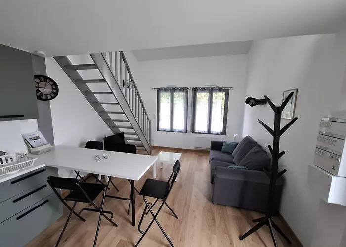 Apartment Cocooning Proche Centre Et Gare De La Rochelle *